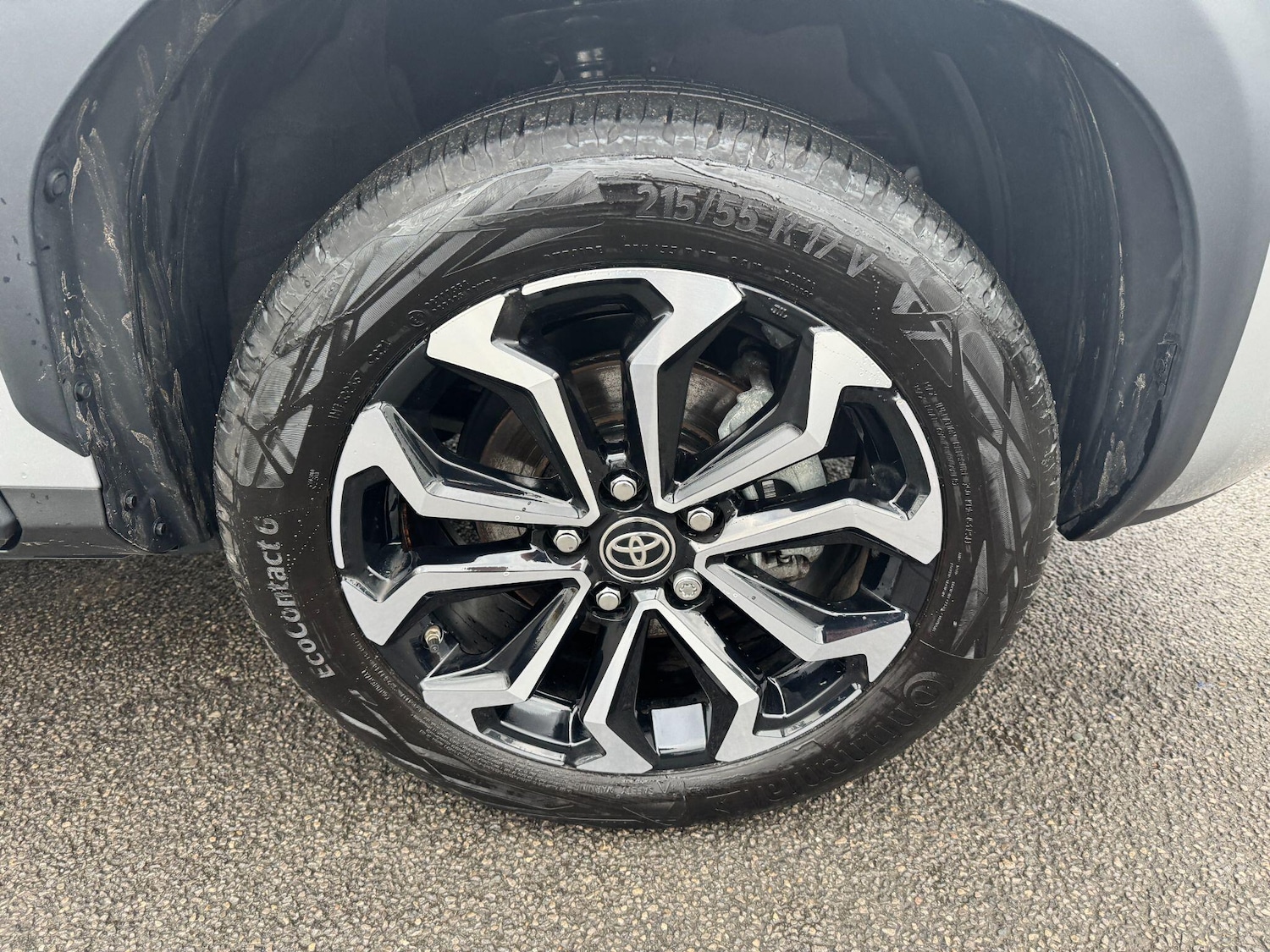 Used Toyota Yaris Cross 2024 for sale - 77290784: Photo 9