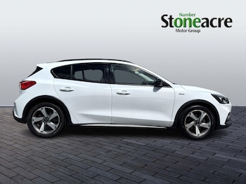 Used Ford Focus 2021 for sale - 78809023: Photo