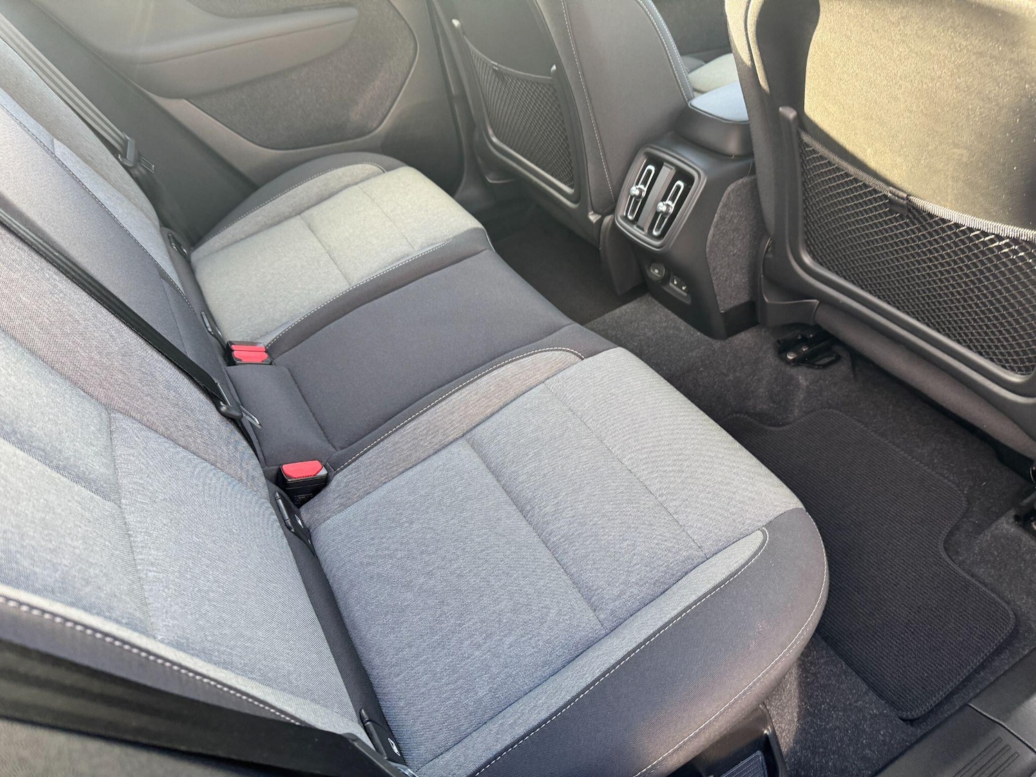 Used Volvo XC40 2023 for sale - 77396172: Photo 12