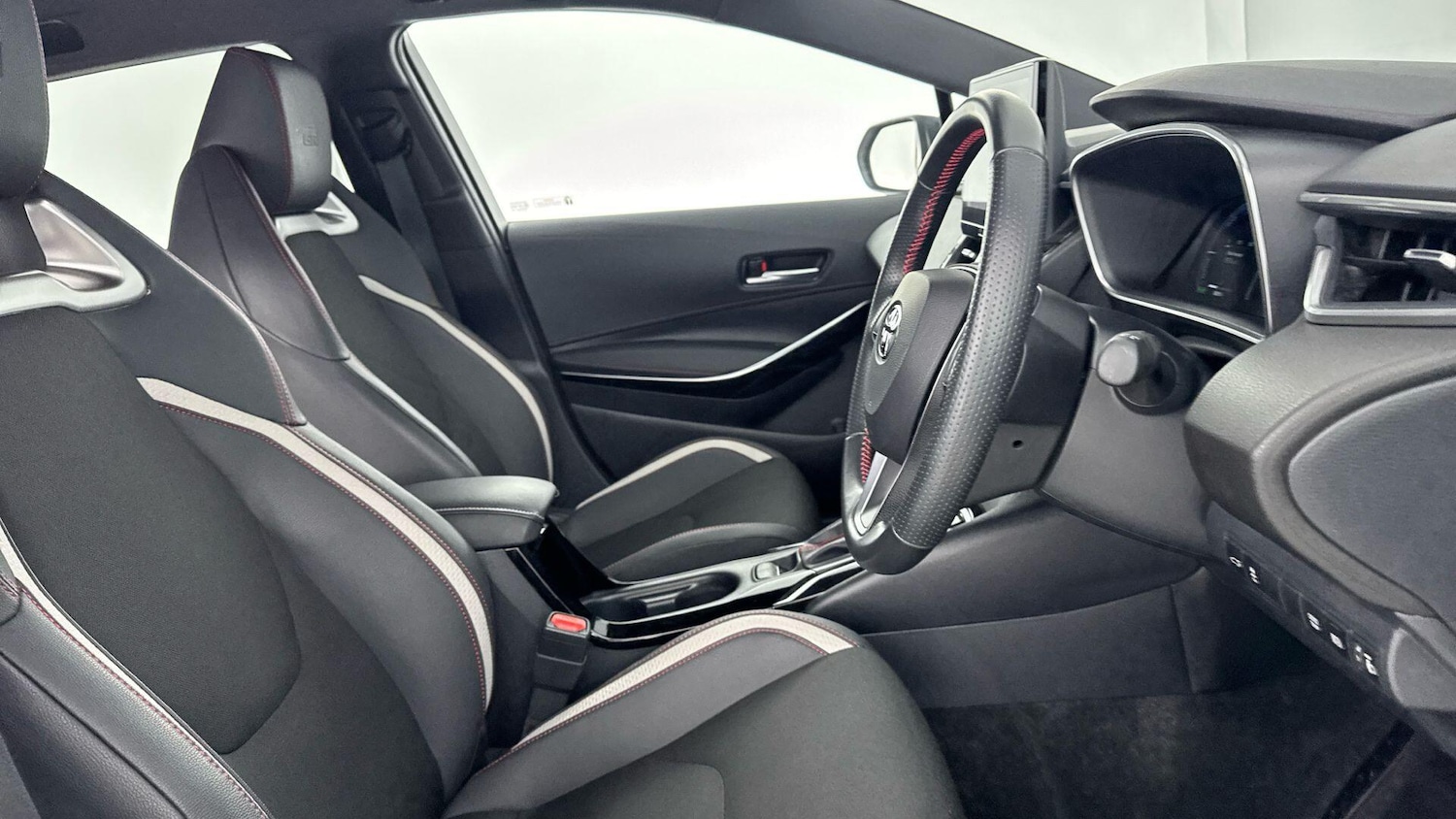 Used Toyota Corolla 2024 for sale - 78019461: Photo 19