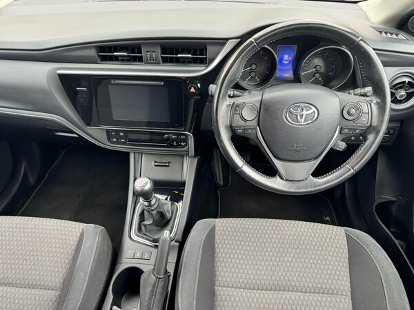 Used Toyota Auris 2018 for sale - 76260460: Photo 15