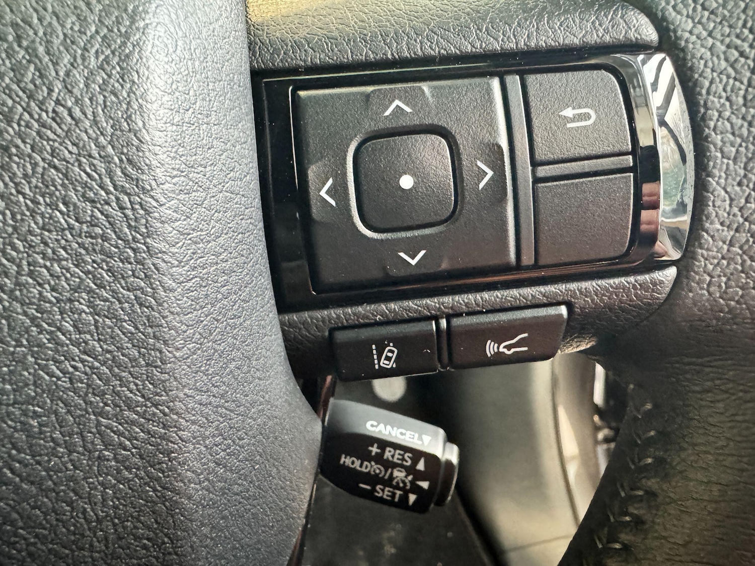 Used Toyota Hilux 2025 for sale - 76633028: Photo 15