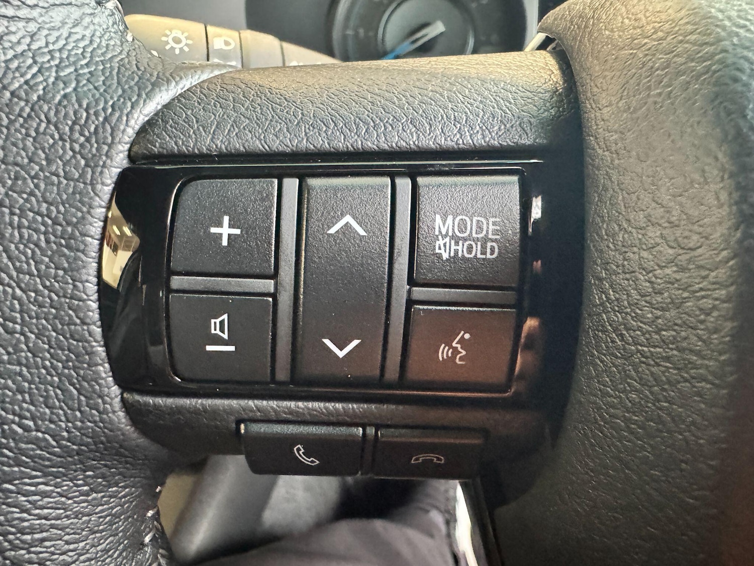 Used Toyota Hilux 2025 for sale - 76633028: Photo 16