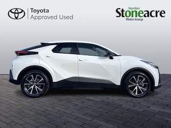 Used Toyota C-HR 2024 for sale - 77454997: Photo