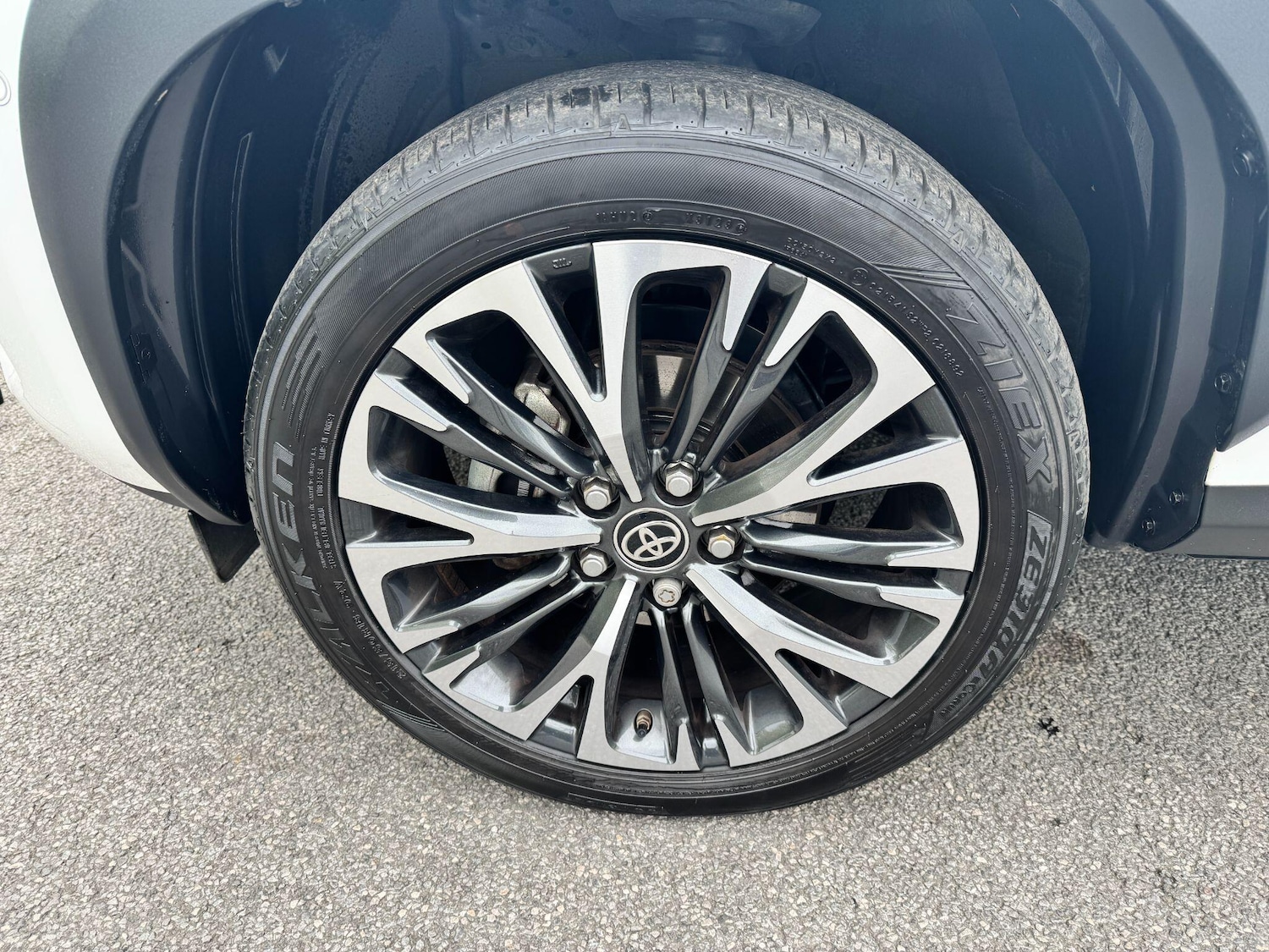 Used Toyota Yaris Cross 2023 for sale - 76259727: Photo 11
