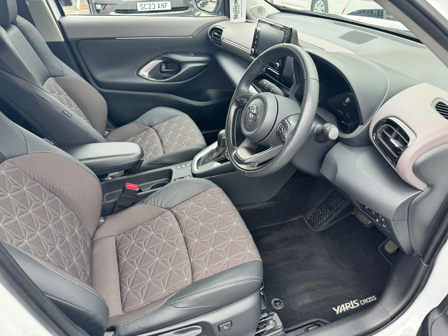 Used Toyota Yaris Cross 2023 for sale - 76259727: Photo 13