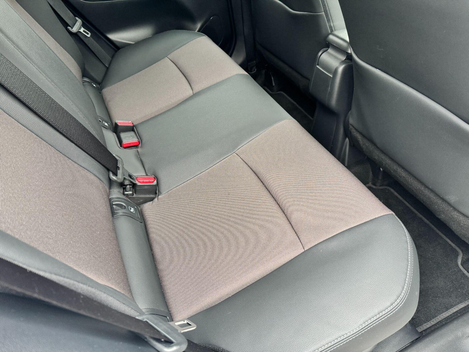 Used Toyota Yaris Cross 2023 for sale - 76259727: Photo 14