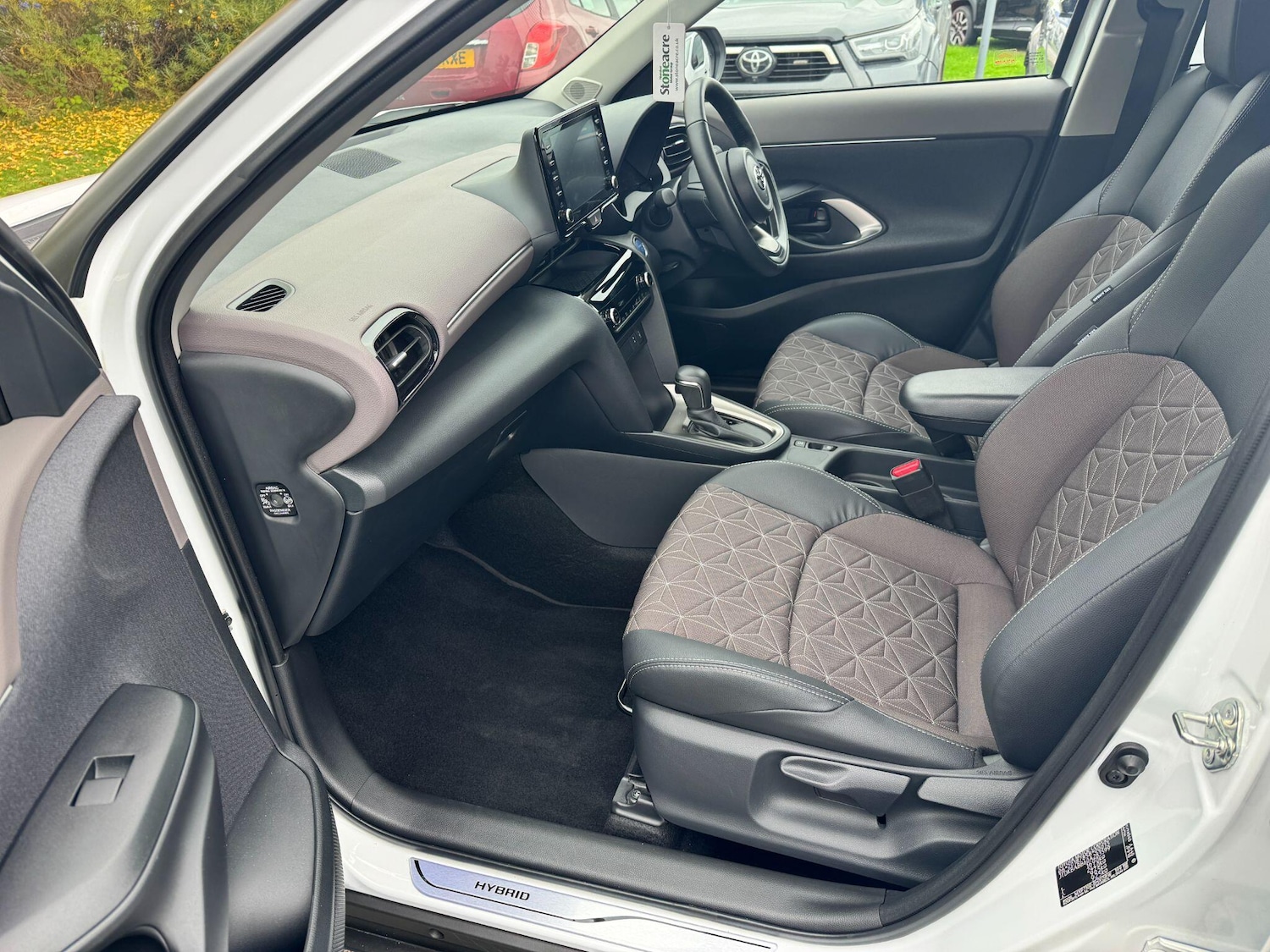 Used Toyota Yaris Cross 2023 for sale - 76259727: Photo 16