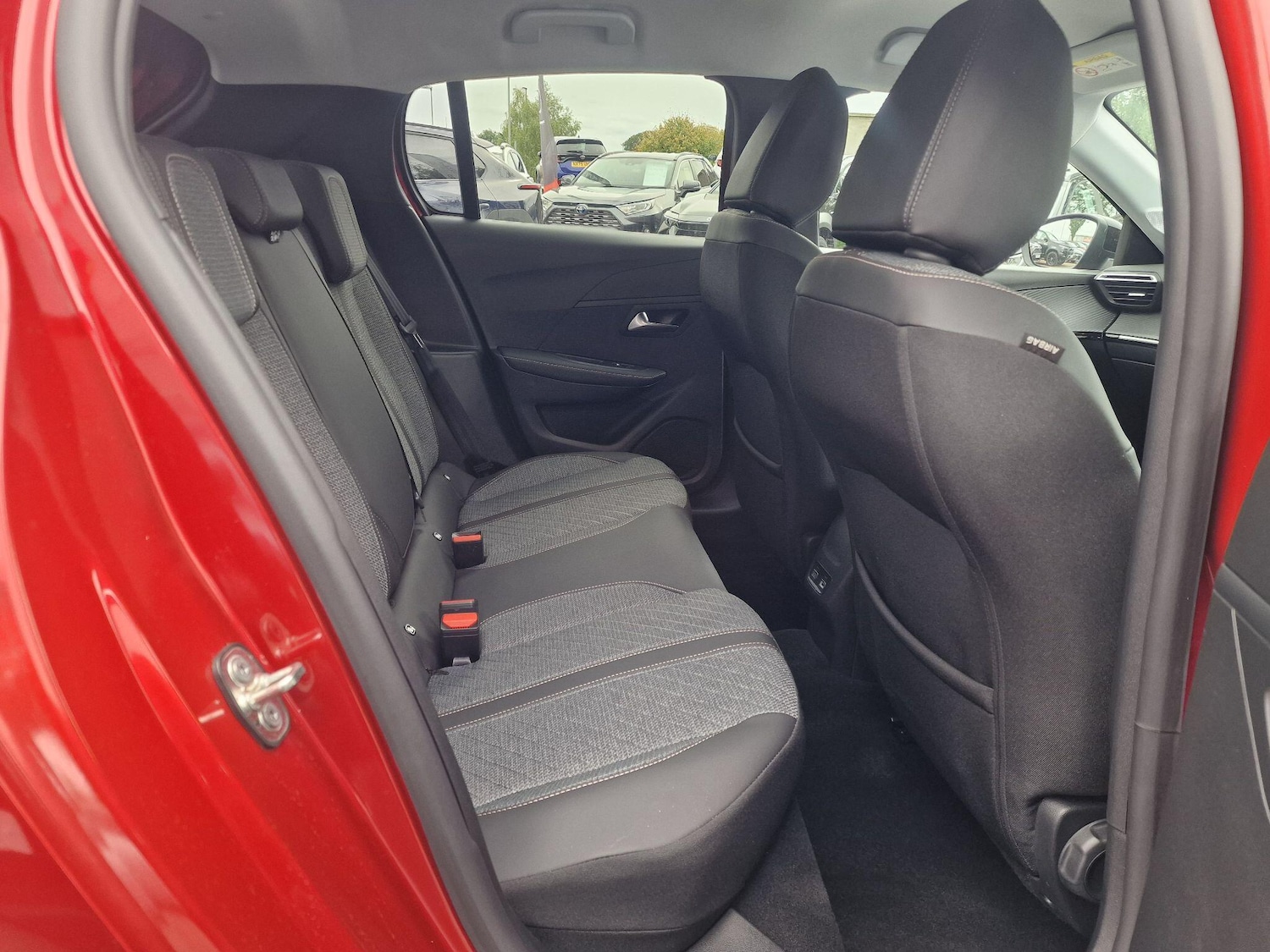 Used Peugeot 208 2024 for sale - 77695663: Photo 12