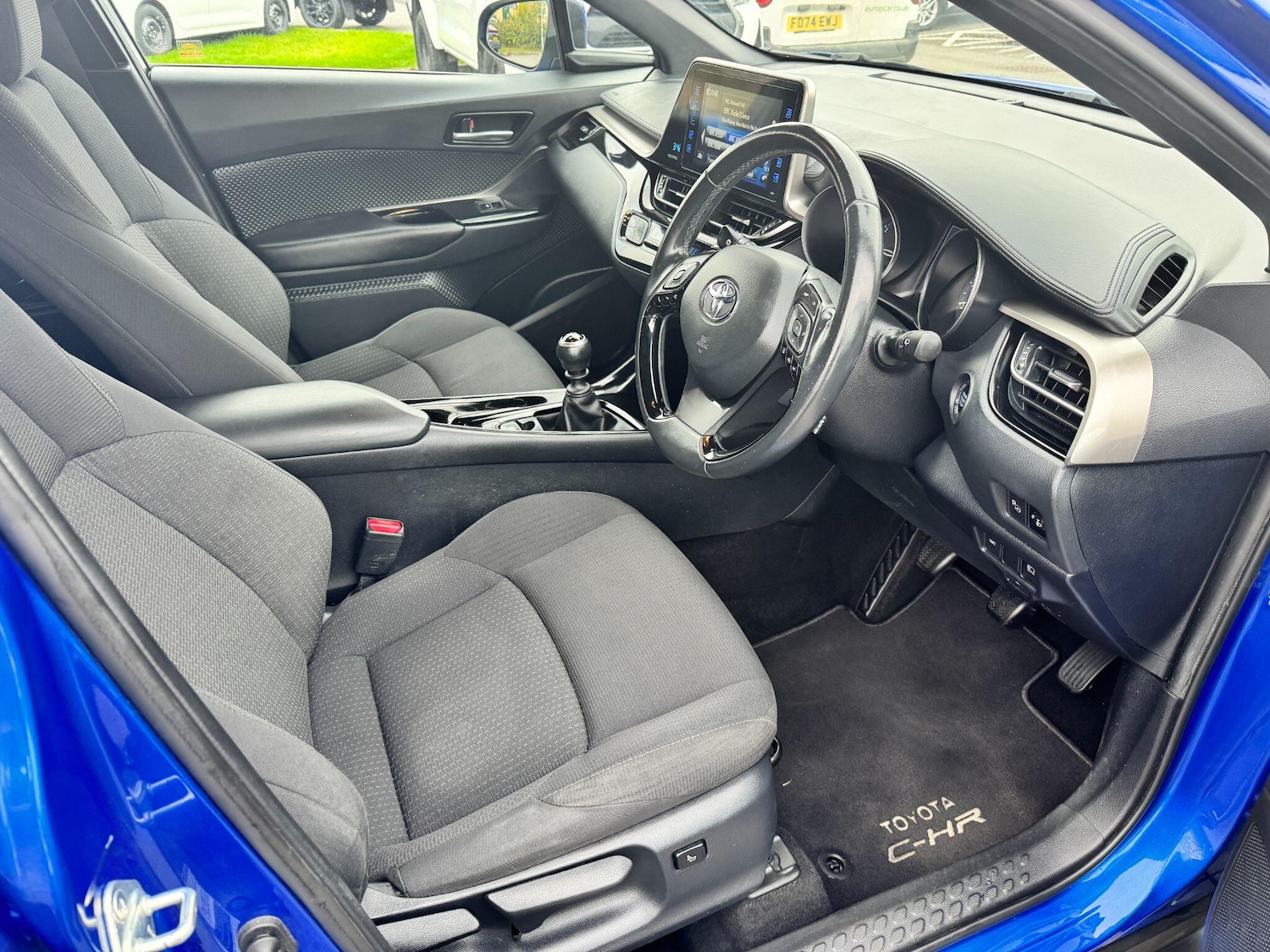 Used Toyota C-HR for sale - 76824745: Photo 11