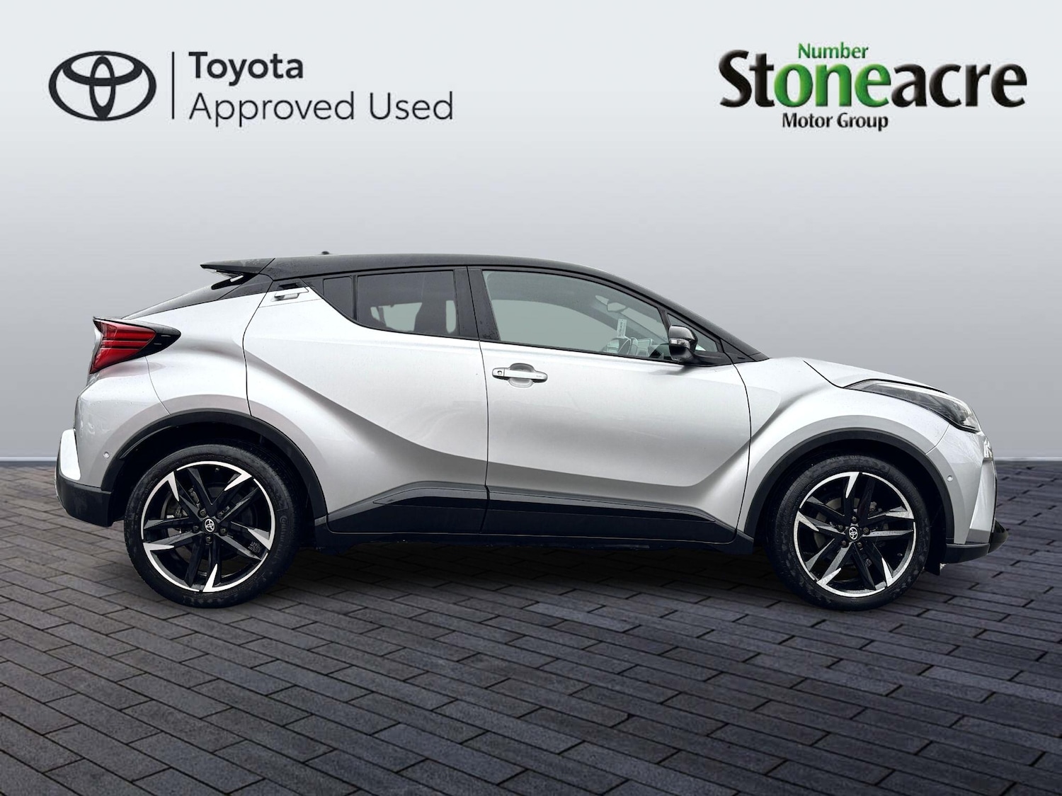 Used Toyota C-HR 2022 for sale - 76913082: Photo 2