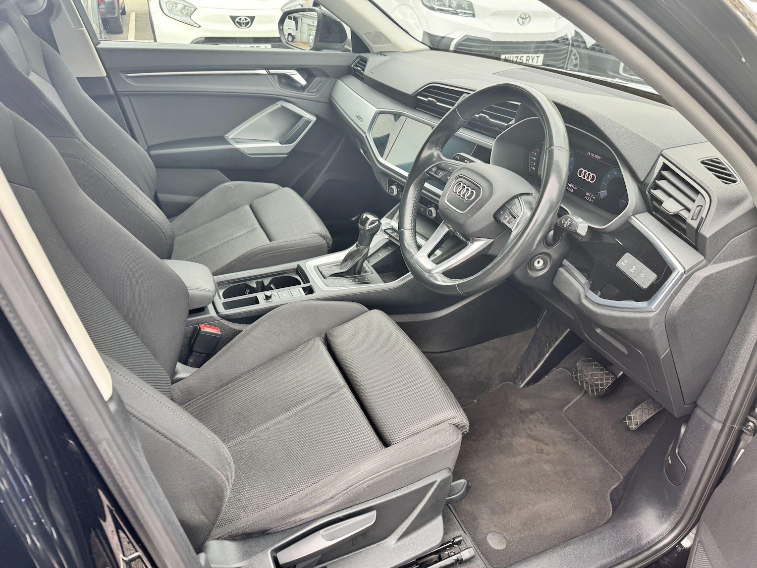 Used Audi Q3 2020 for sale - 76246941: Photo 11
