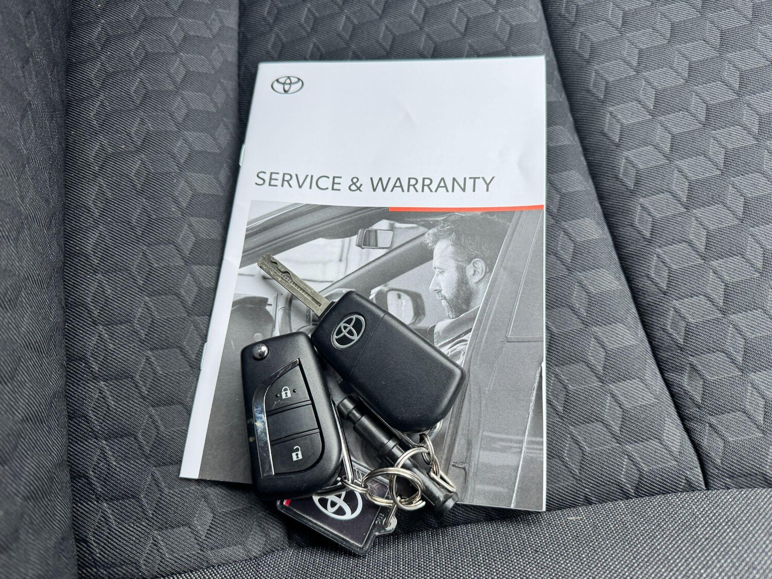 Used Toyota Yaris 2023 for sale - 77411004: Photo 20