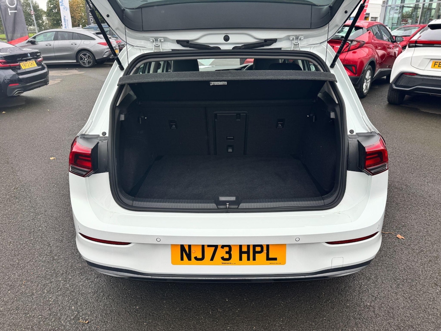 Used Volkswagen Golf 2023 for sale - 77163071: Photo 10