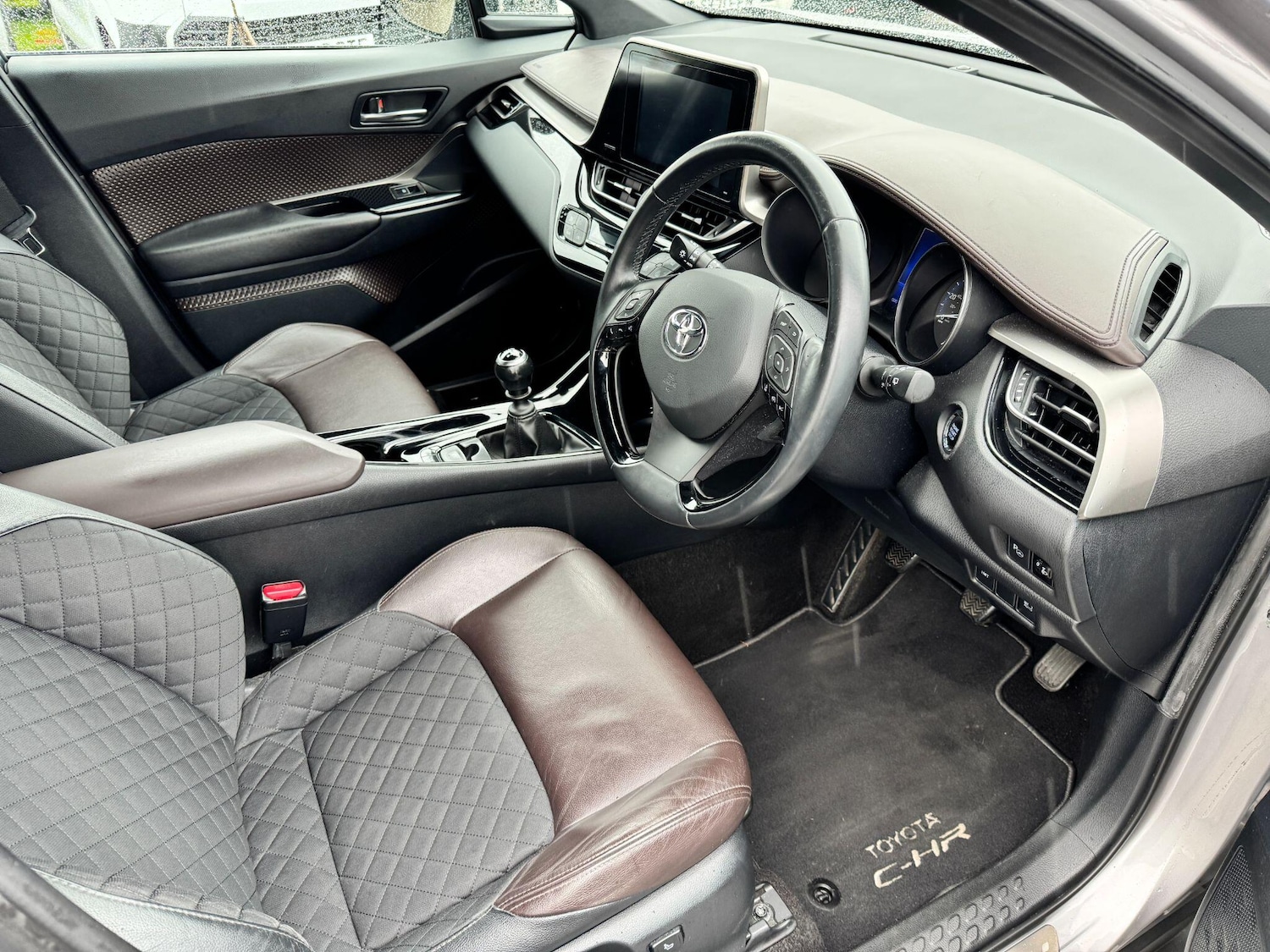 Used Toyota C-HR 2018 for sale - 76109207: Photo 13