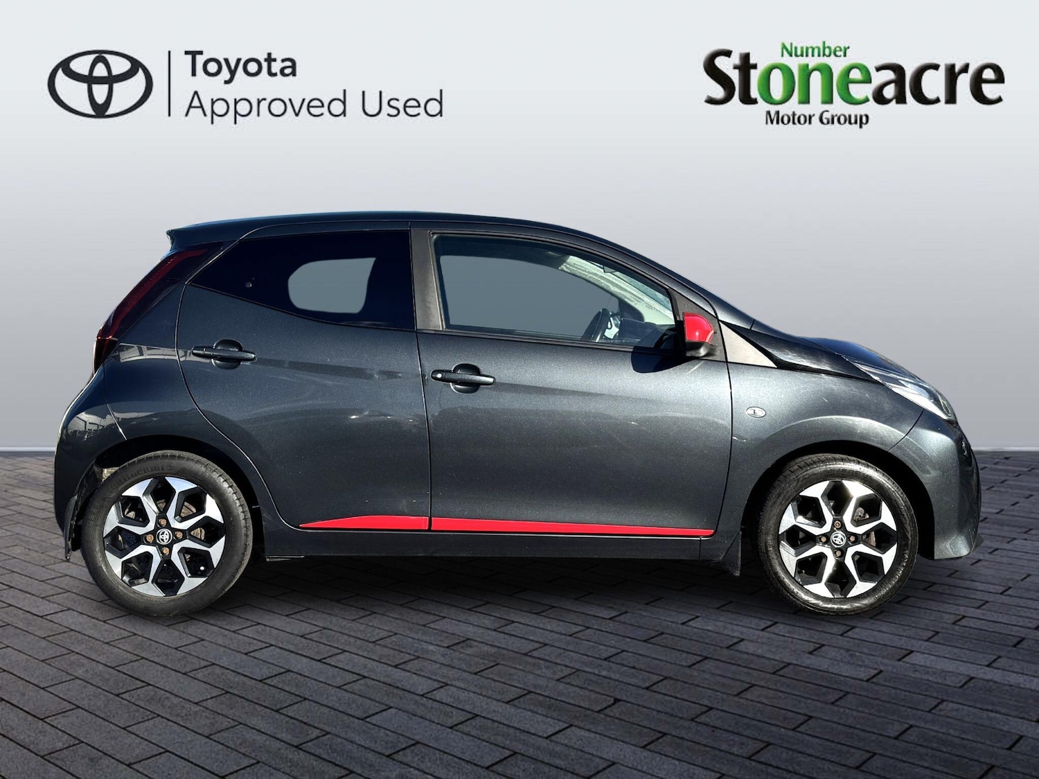 Used Toyota AYGO 2019 for sale - 76592661: Photo 2