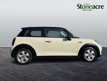 Used MINI Hatch 2019 for sale - 79726301: Photo