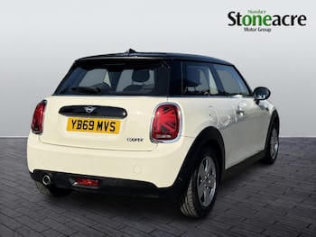 Used MINI Hatch 2019 for sale - 79726301: Photo