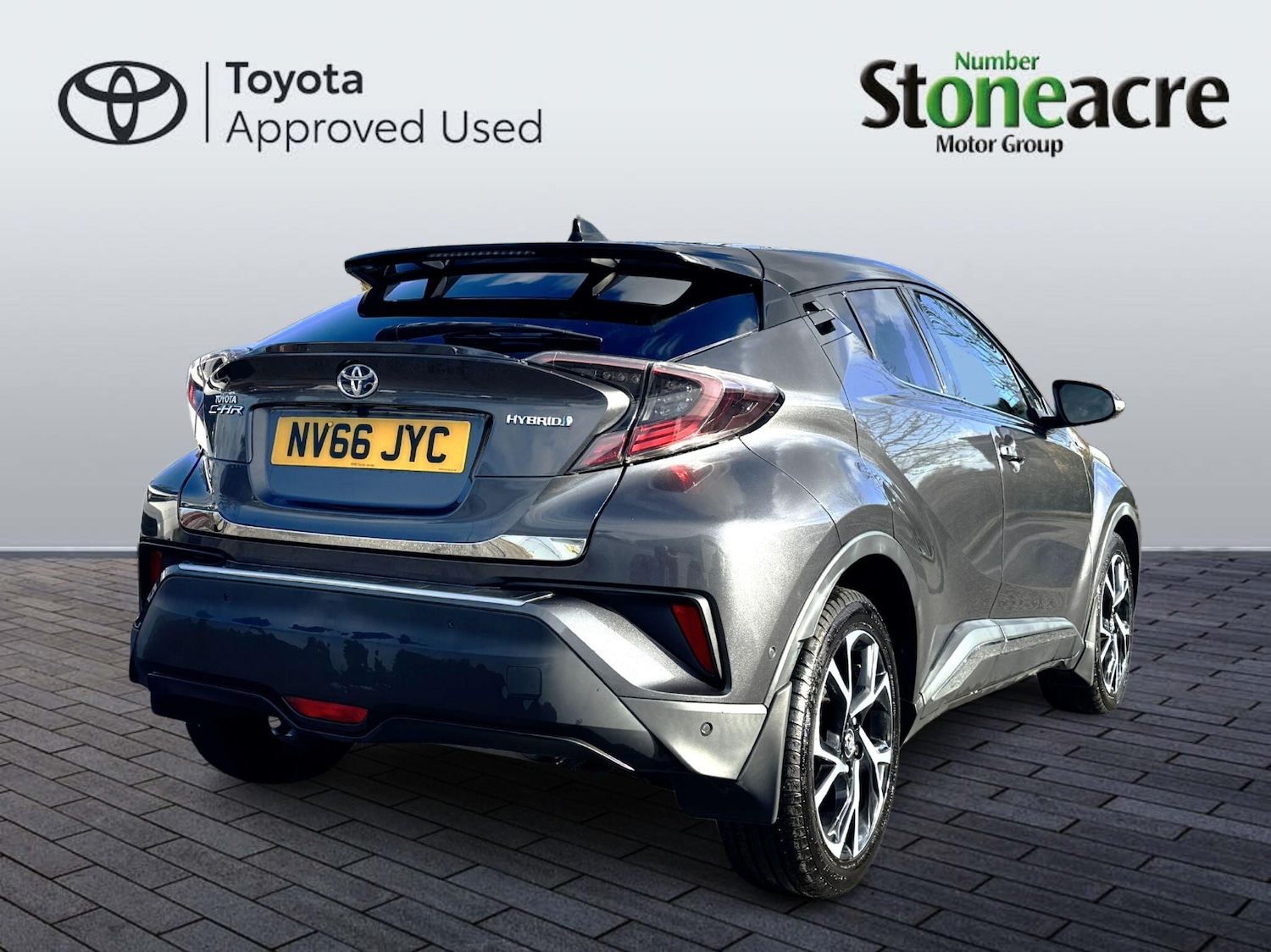 Used Toyota C-HR for sale - 76823870: Photo 3