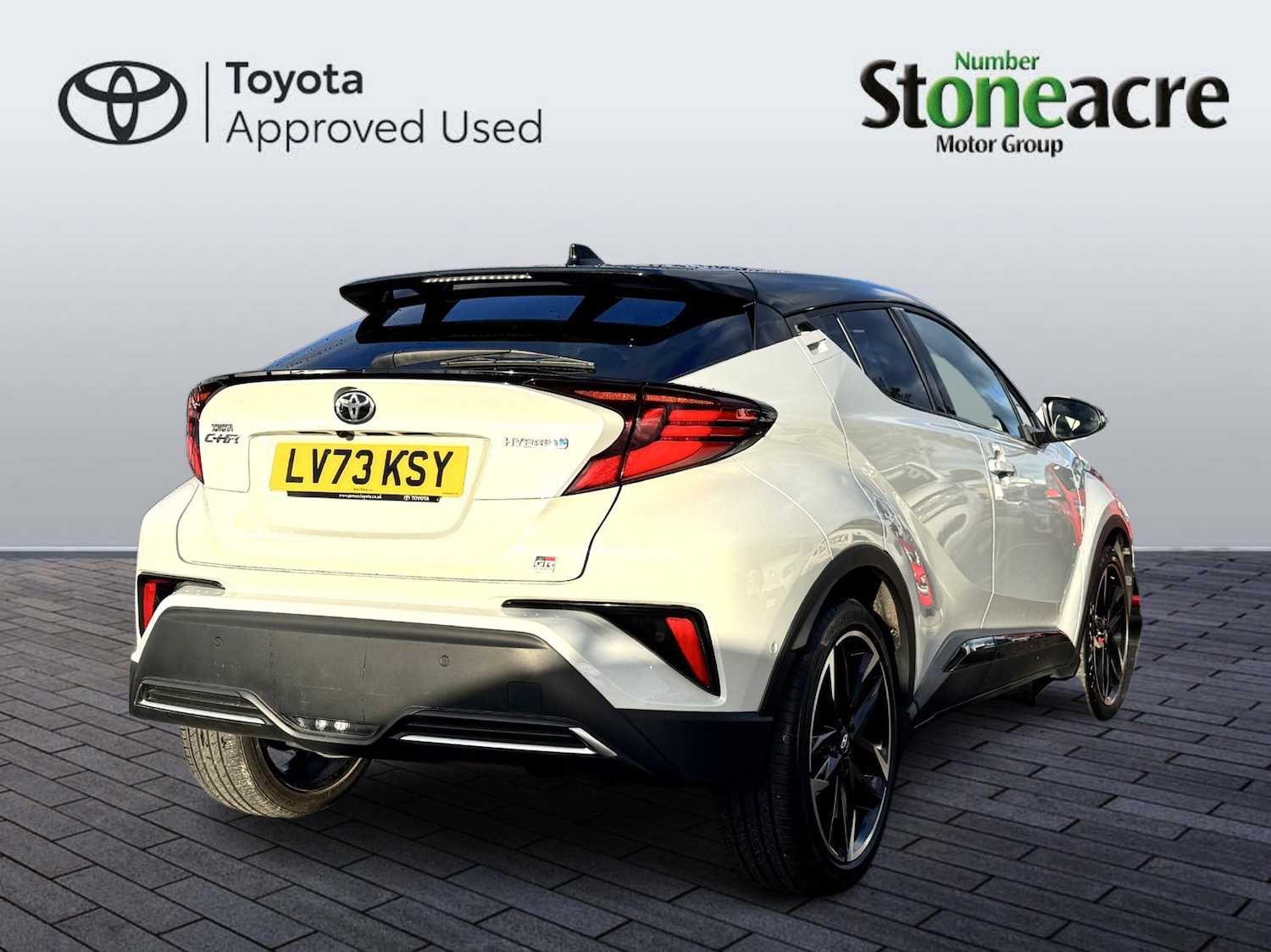 Used Toyota C-HR 2023 for sale - 76913024: Photo 3