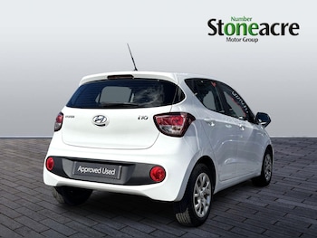 Used Hyundai i10 2019 for sale - 78047094: Photo