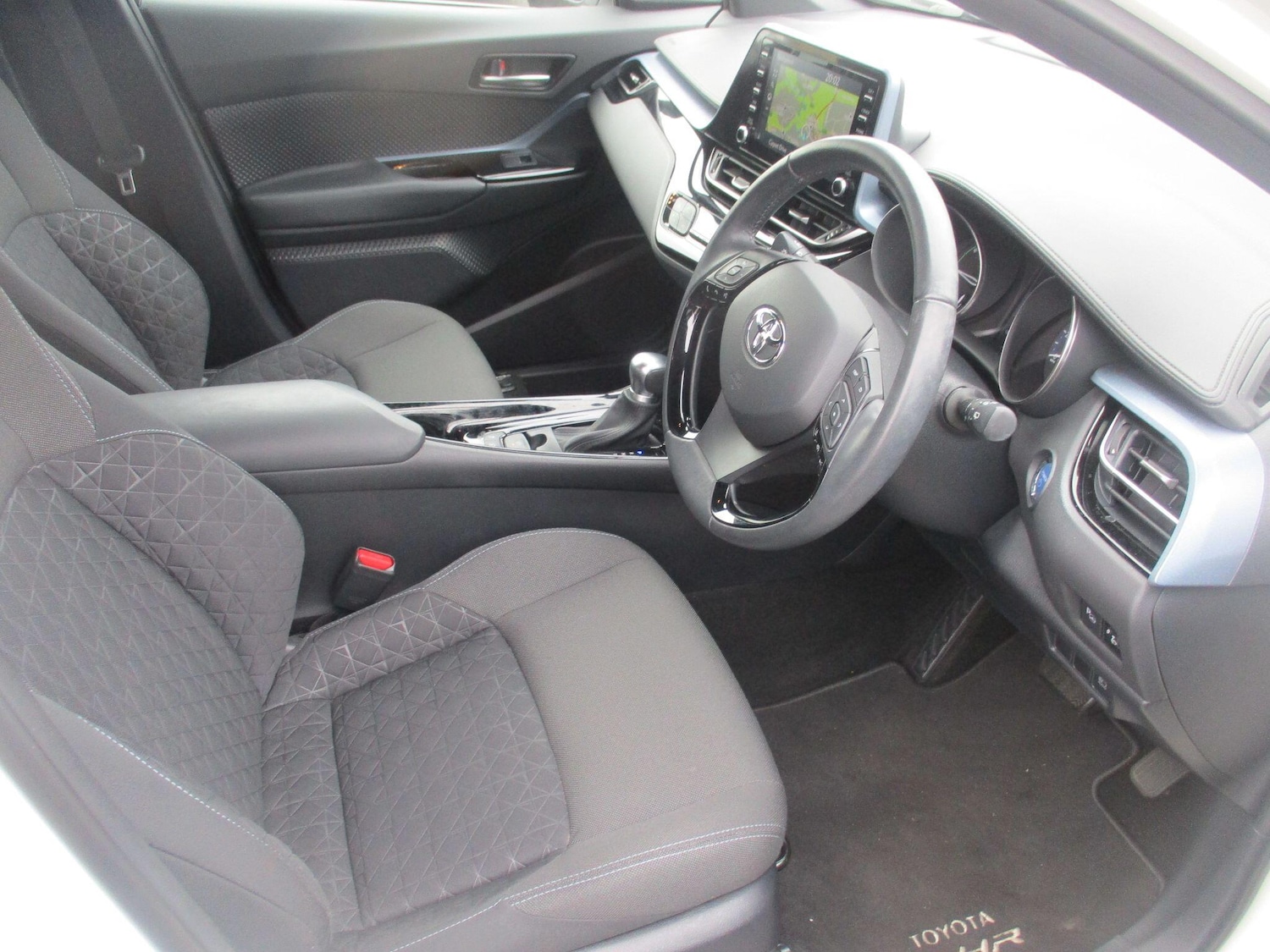 Used Toyota C-HR for sale - 77794202: Photo 11