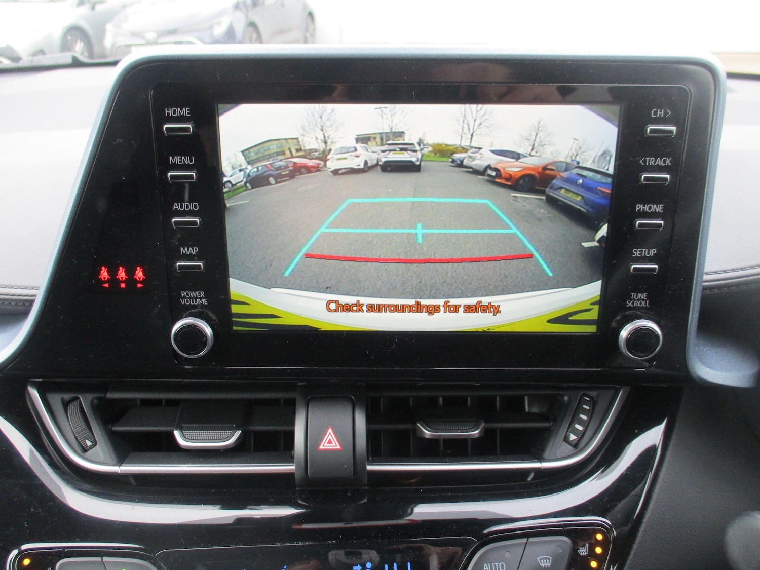 Used Toyota C-HR for sale - 77646806: Photo 19