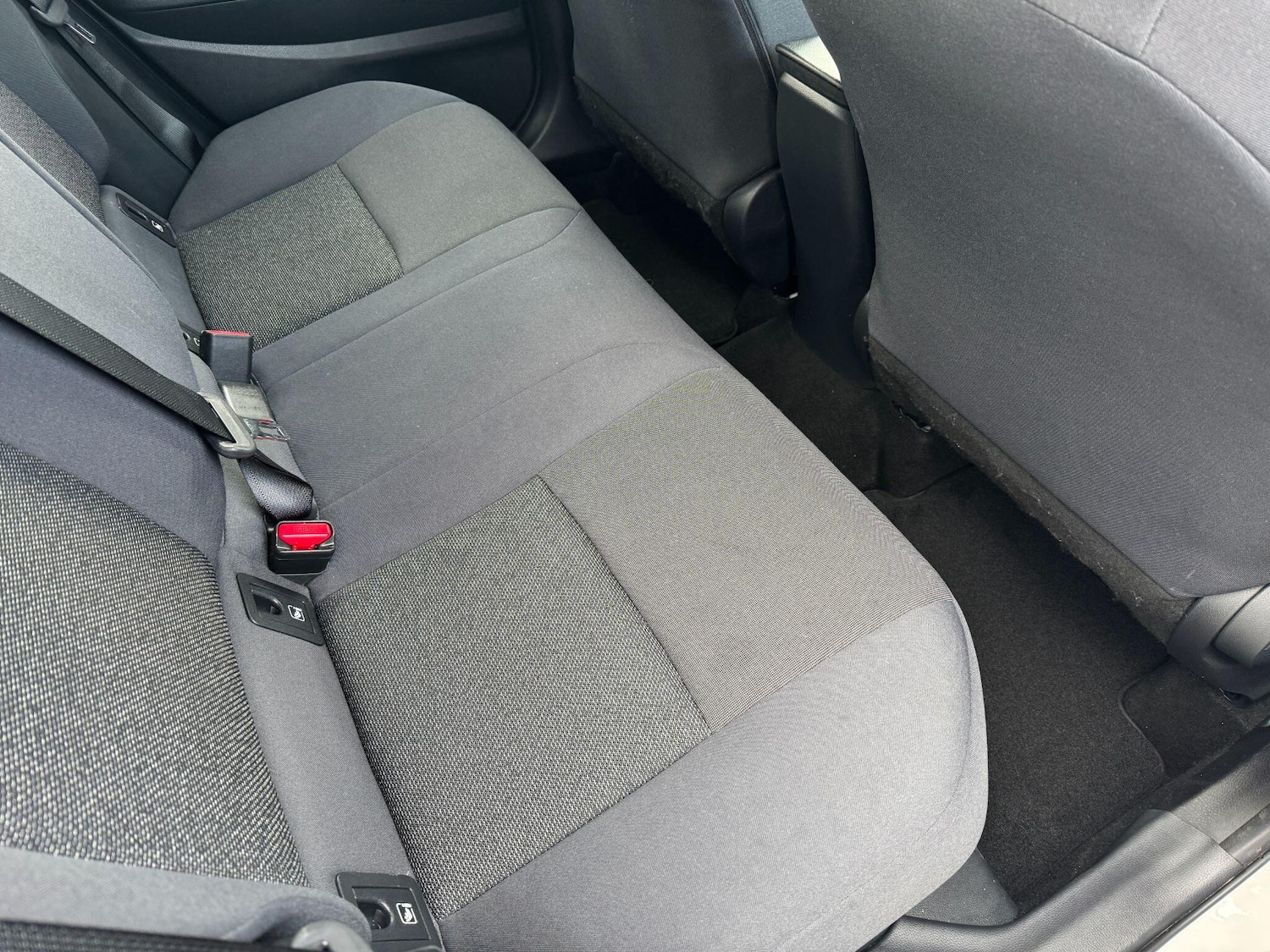 Used Toyota C-HR 2024 for sale - 77454996: Photo 12