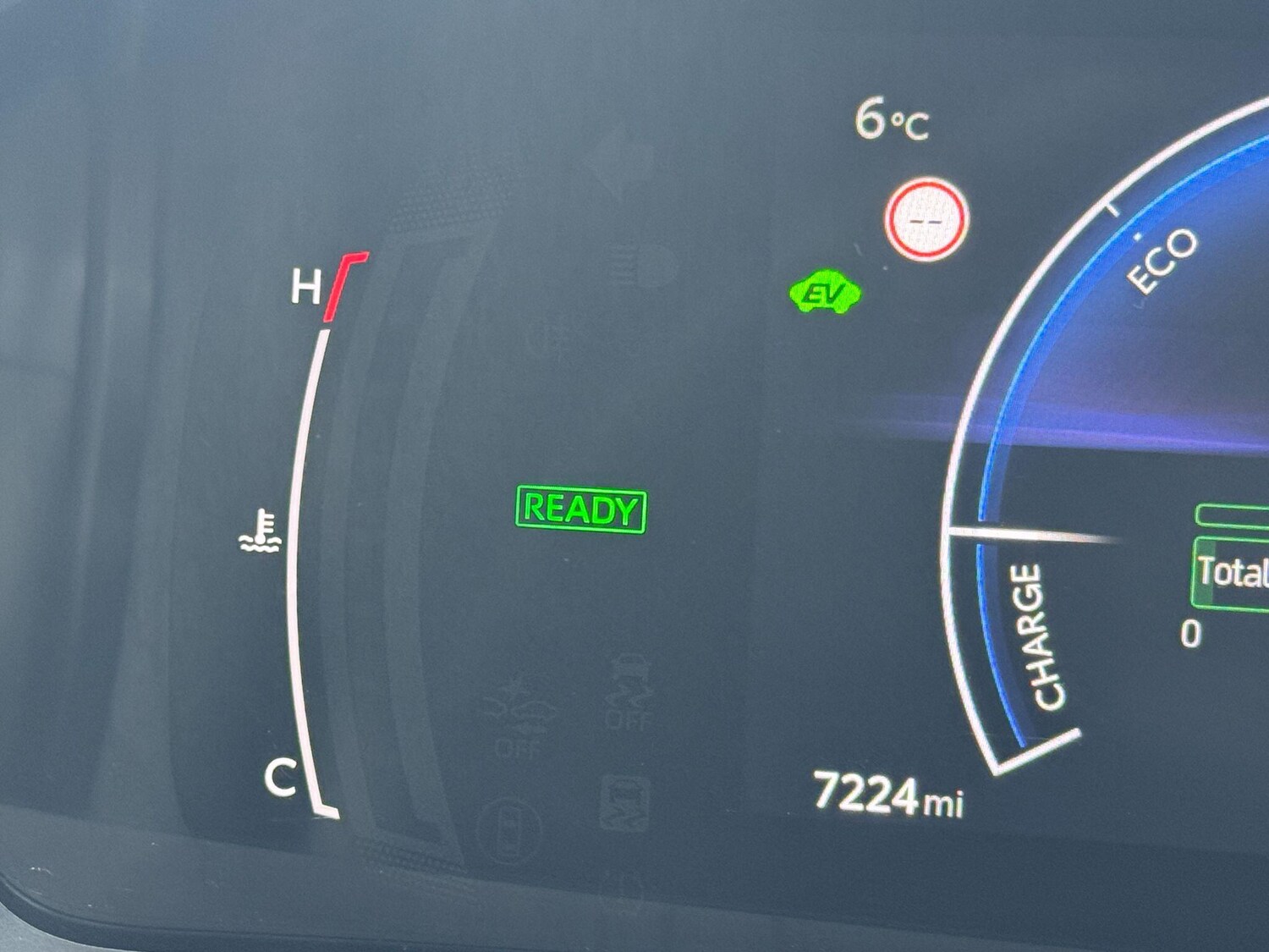 Used Toyota C-HR 2024 for sale - 77454996: Photo 18