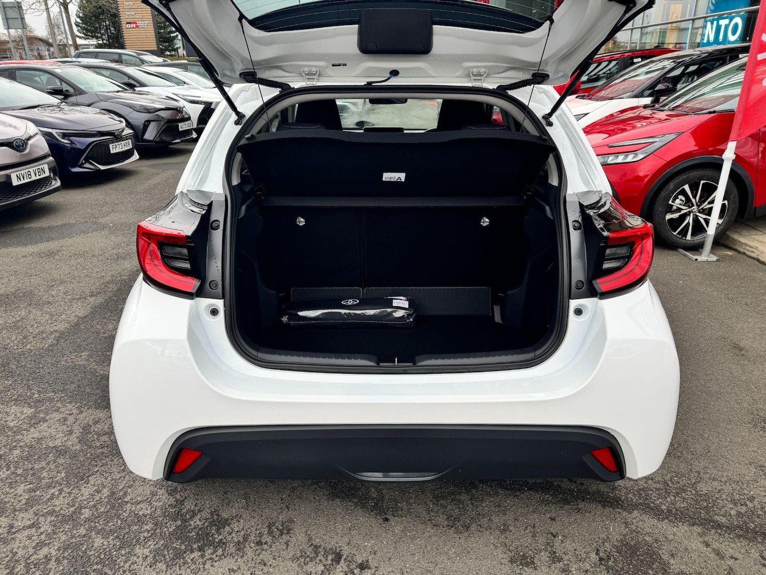 Used Toyota Yaris 2025 for sale - 77722641: Photo 10