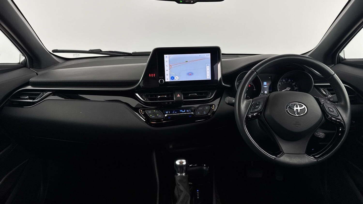 Used Toyota C-HR 2023 for sale - 77940217: Photo 11