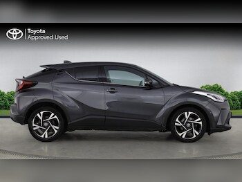 Used Toyota C-HR 2023 for sale - 77940217: Photo