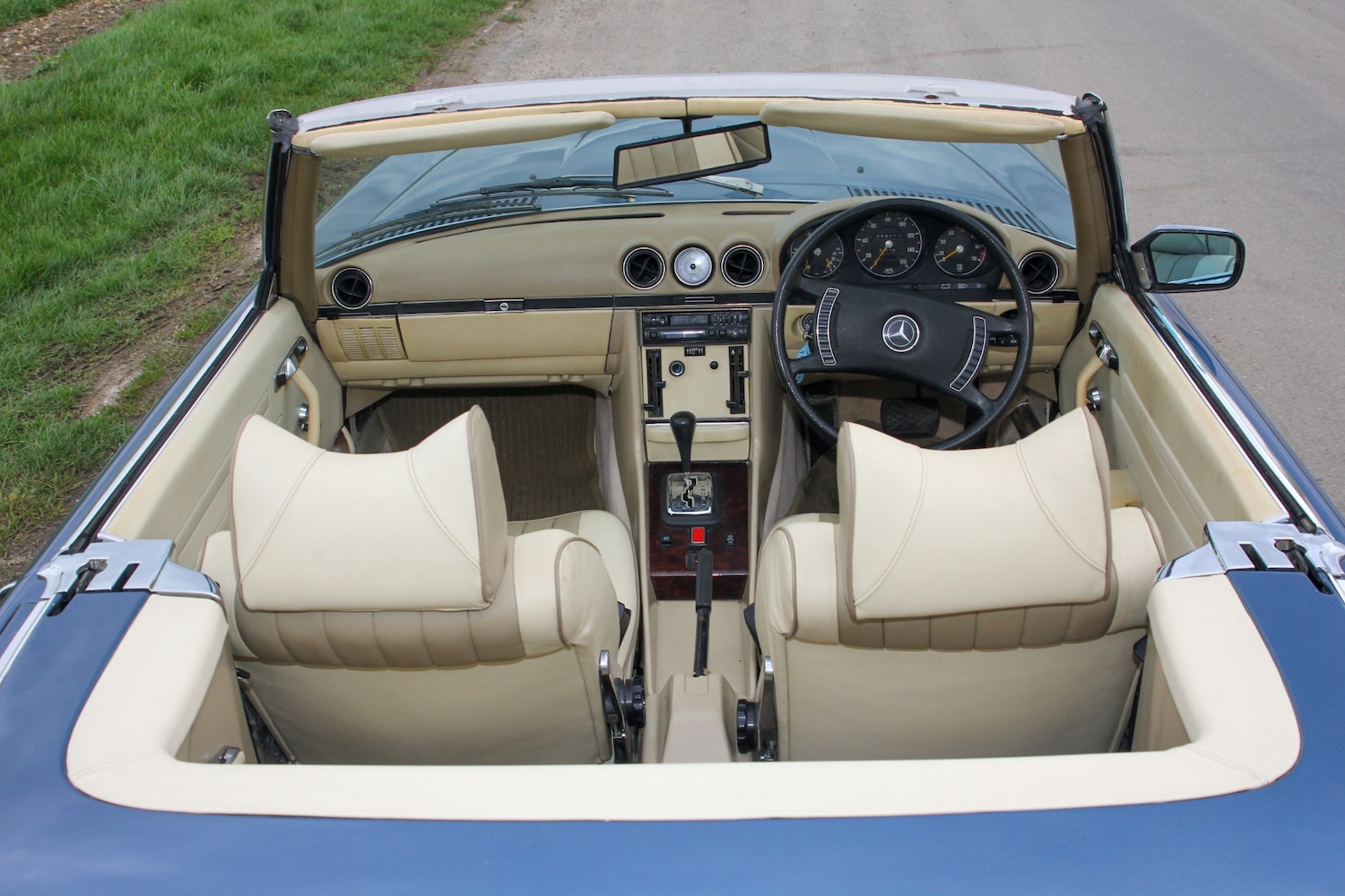 Used Mercedes-Benz 350 SL 1972 for sale - 77677030: Photo 16