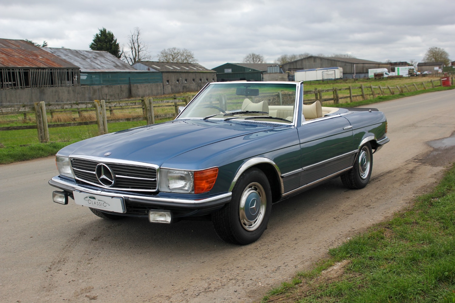 Used Mercedes-Benz 350 SL 1972 for sale - 77677030: Photo 4