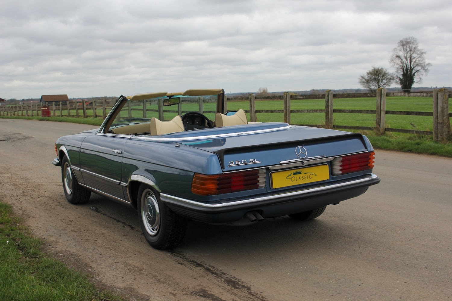 Used Mercedes-Benz 350 SL 1972 for sale - 77677030: Photo 9