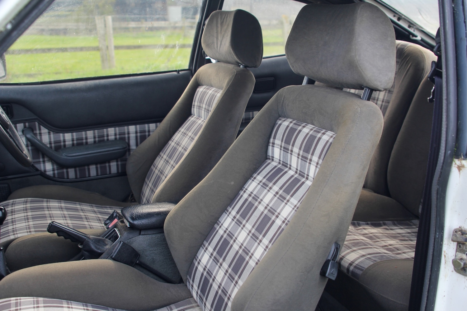 Used Ford Capri 1981 for sale - 77998468: Photo 17