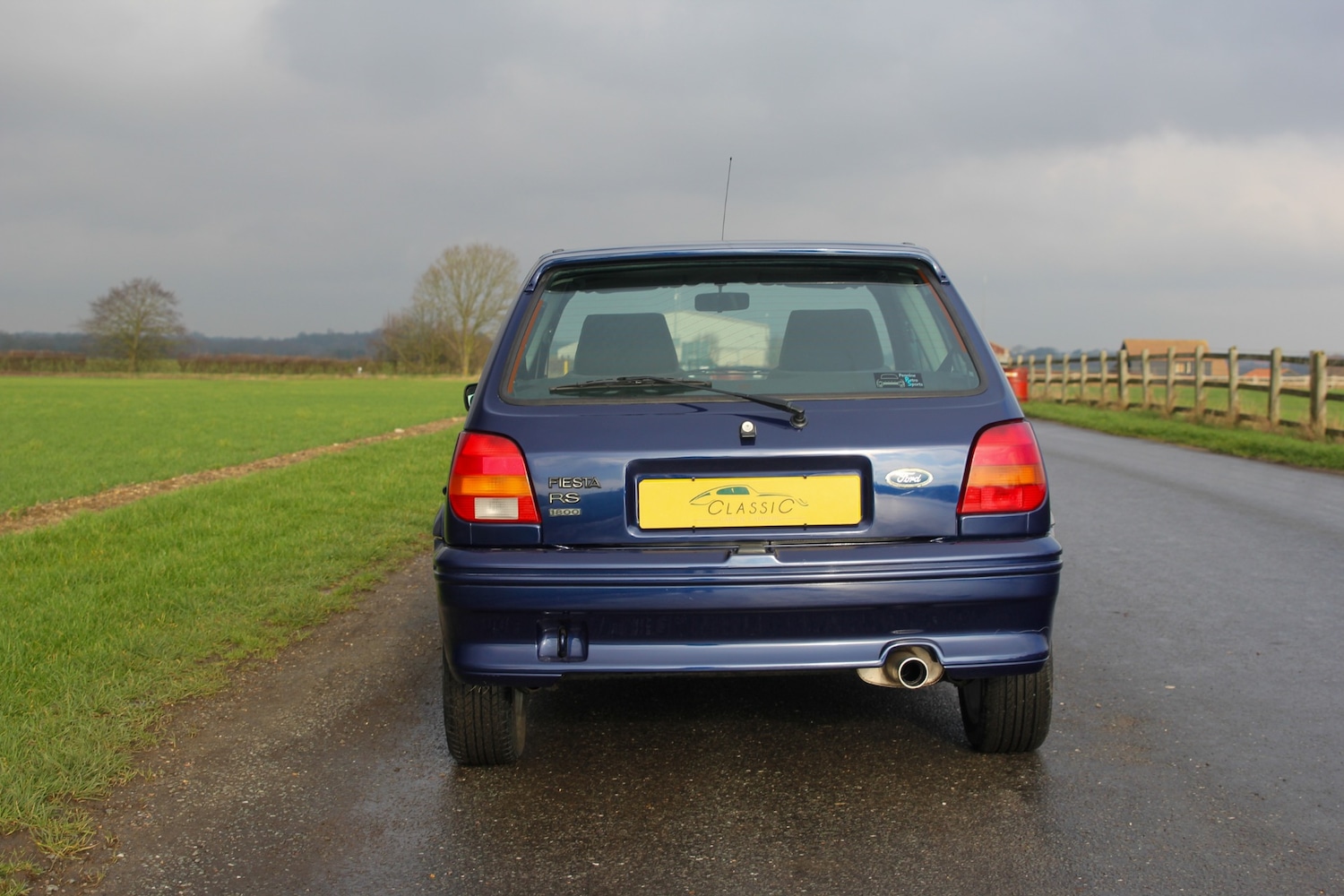 Used Ford Fiesta 1993 for sale - 77271070: Photo 8