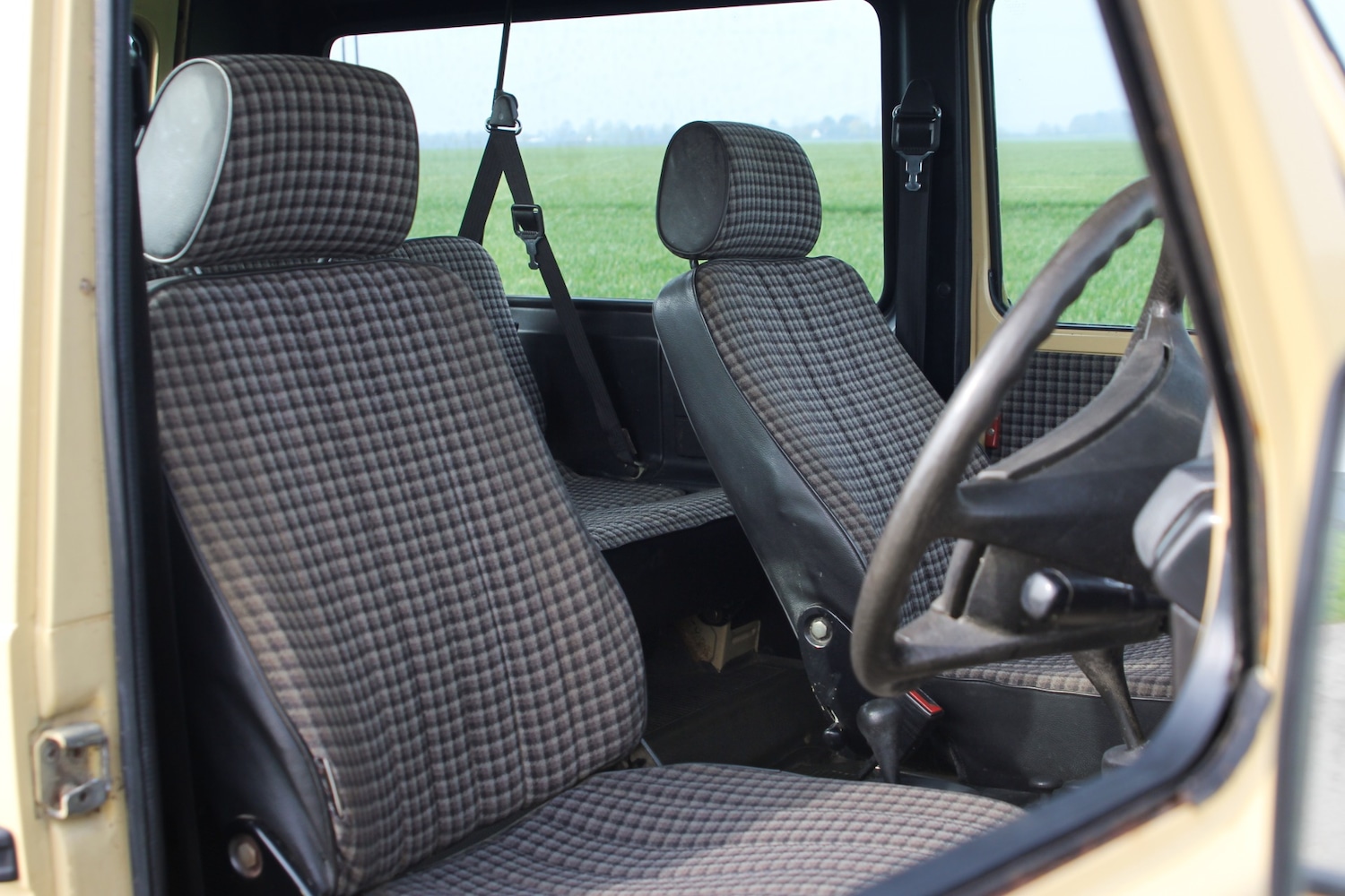 Used Mercedes-Benz G Class 1983 for sale - 77998690: Photo 16