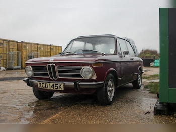 BMW 2002 feature image