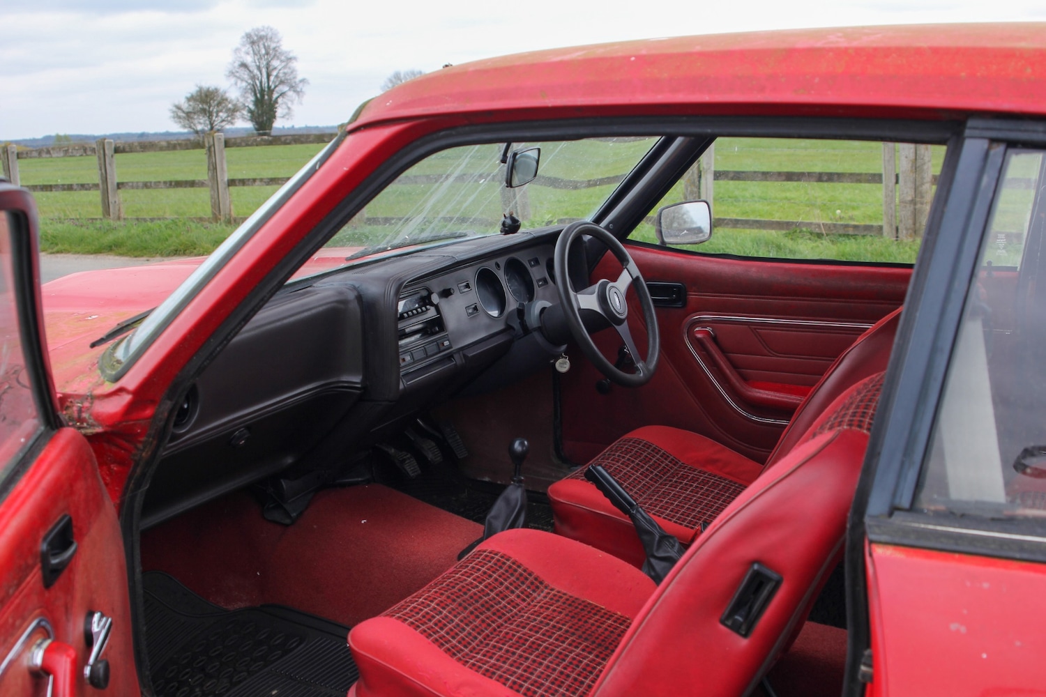 Used Ford Capri 1980 for sale - 77998478: Photo 15