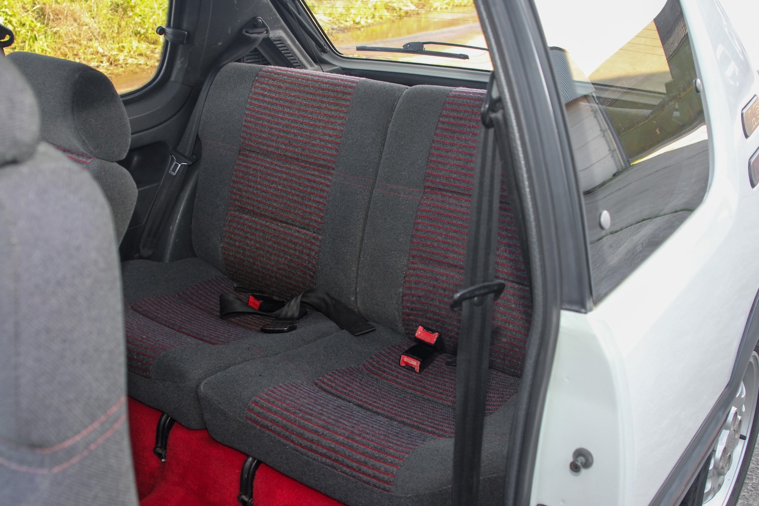 Used Peugeot 205 1989 for sale - 77579619: Photo 16