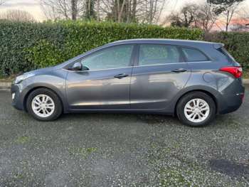 Used Hyundai i30 2017 for sale - 72932473: Photo