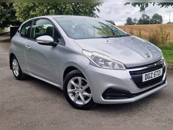 Used Peugeot 208 2016 for sale - 75642696: Photo
