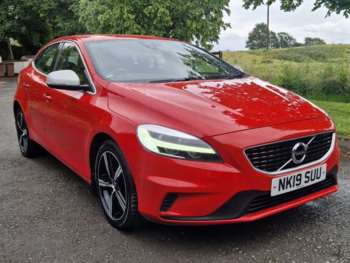 Used Volvo V40 2019 for sale - 74866603: Photo