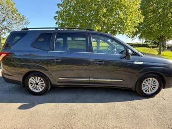 Used Ssangyong Turismo 2017 for sale - 74650474: Photo