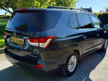 Used Ssangyong Turismo 2017 for sale - 74650474: Photo