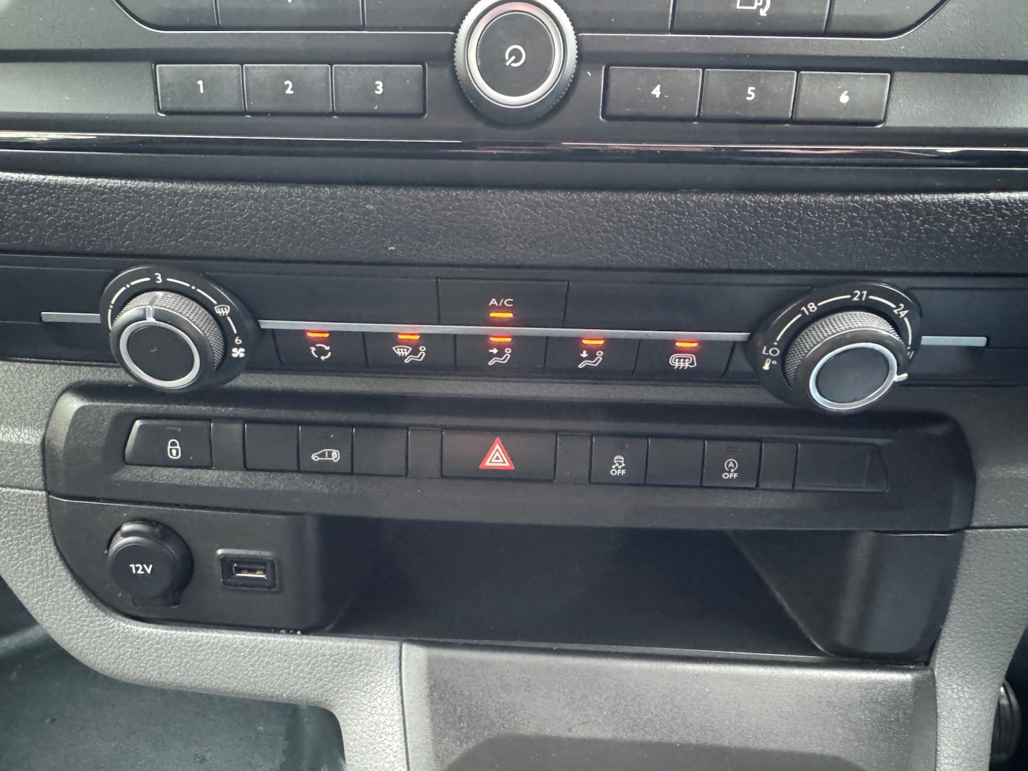 Used Vauxhall Vivaro 2020 for sale - 77776559: Photo 16