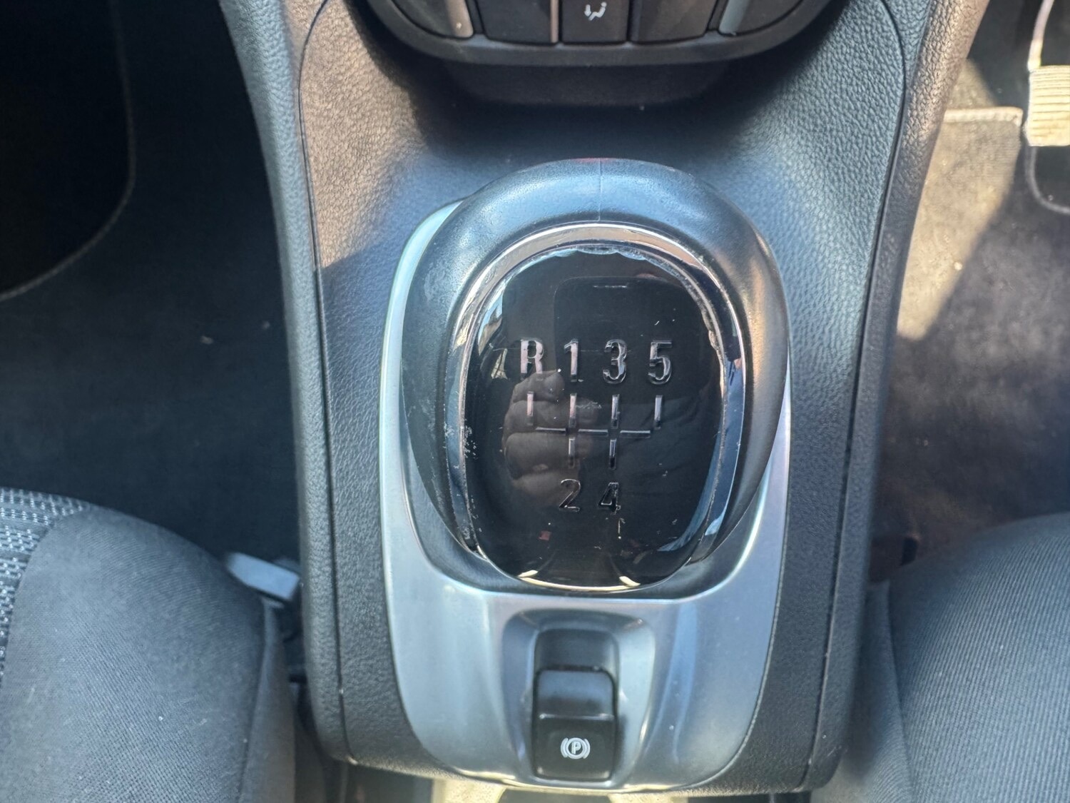 Used Vauxhall Meriva 2015 for sale - 76352159: Photo 15