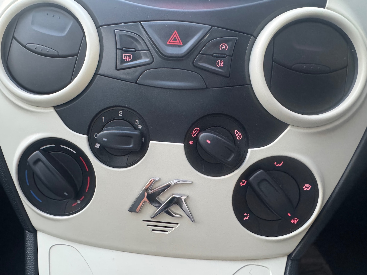 Used Ford Ka 2015 for sale - 76185752: Photo 16