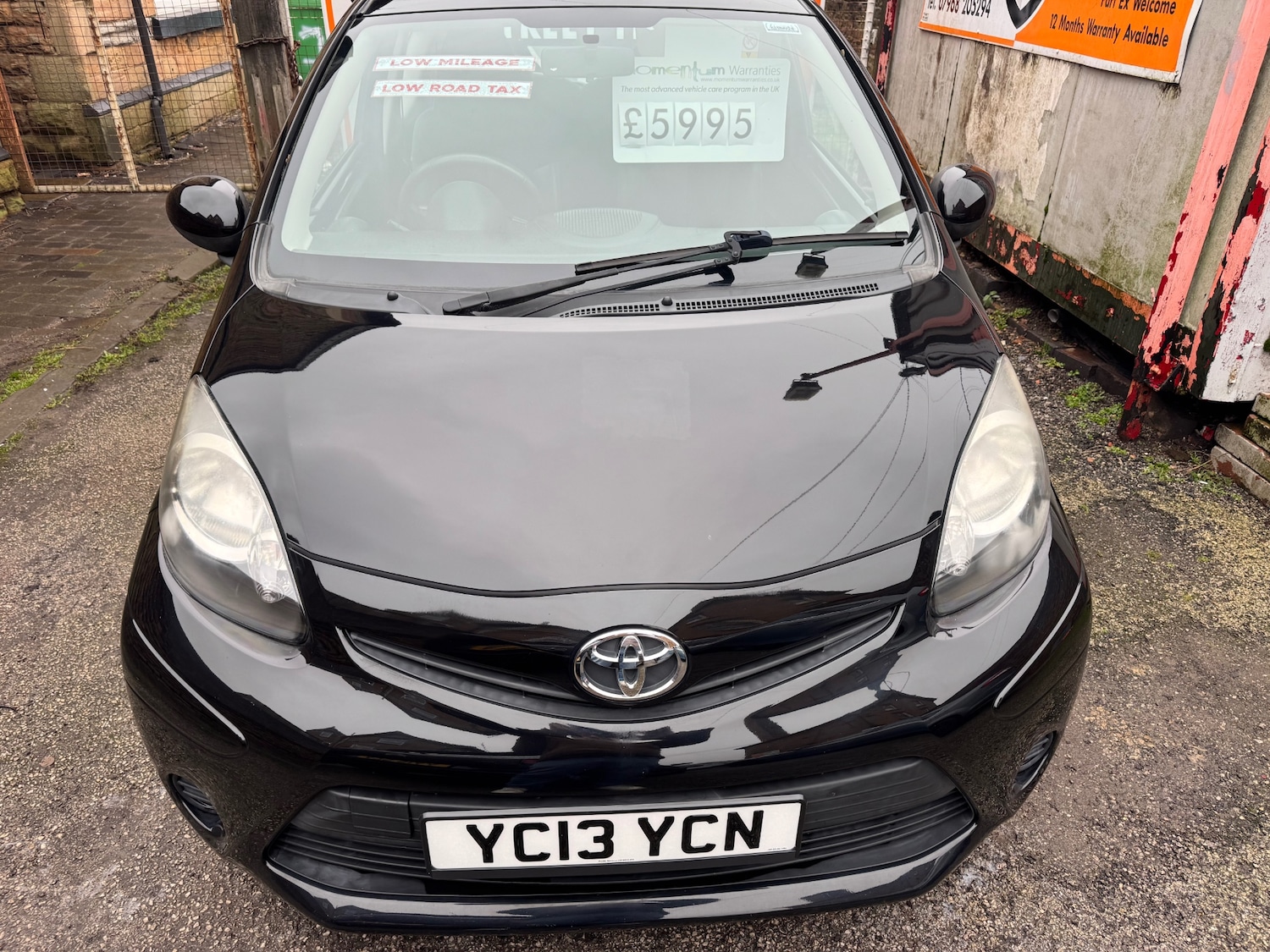 Used Toyota AYGO 2013 for sale - 77207712: Photo 2